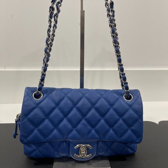 Chanel Caviar Quilted Jumbo Easy Flap Cobalt Blue (JB1101) - Picture 1 of 14